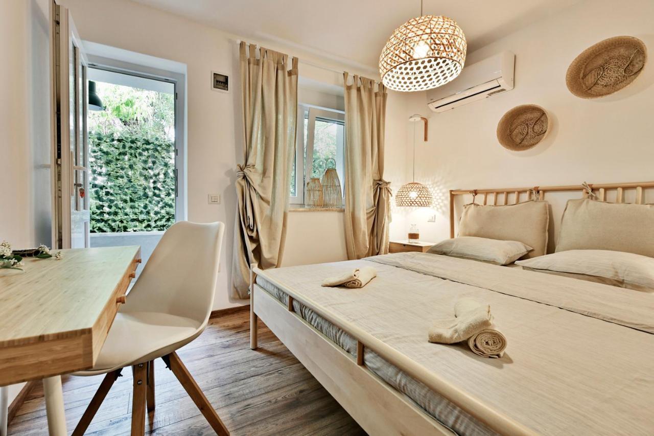 Pikarin Rooms B&B Върсар Екстериор снимка