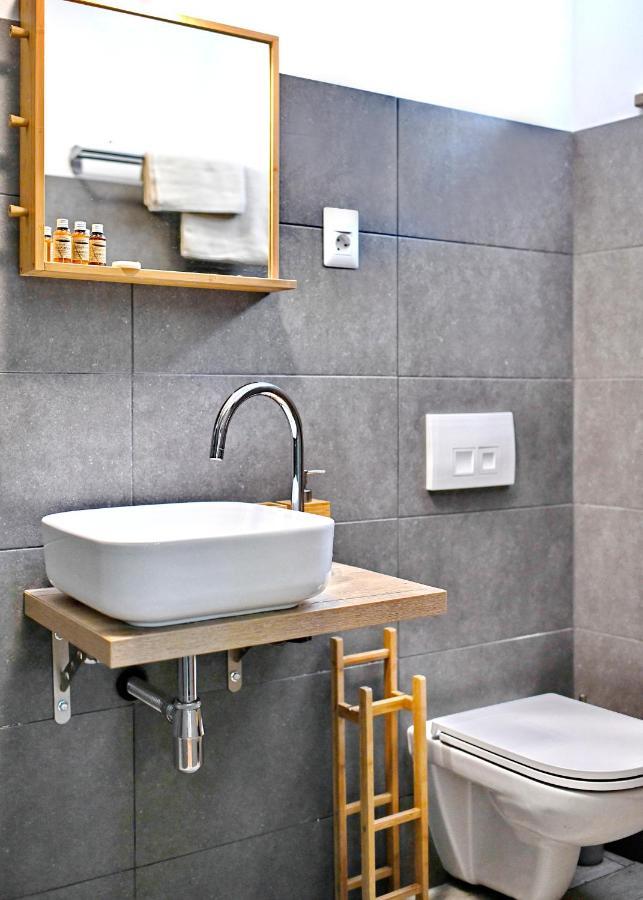 Pikarin Rooms B&B Върсар Екстериор снимка