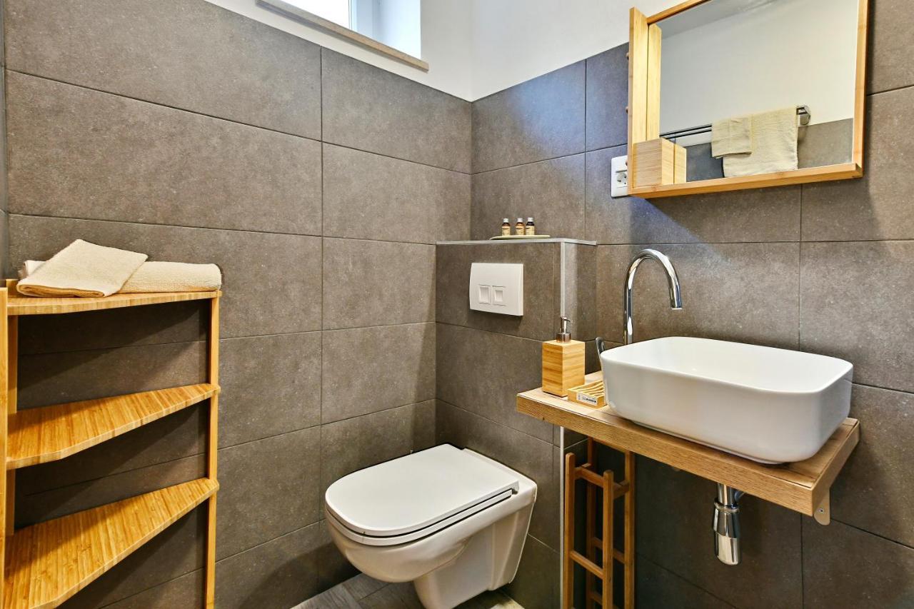 Pikarin Rooms B&B Върсар Екстериор снимка